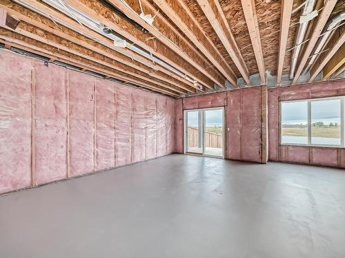 10214 92A Avenue, Morinville, AB - Indoor Photo Showing Basement