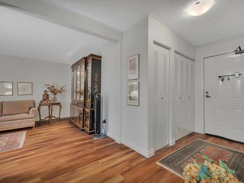 203 10421 93 Street, Edmonton, AB - Indoor