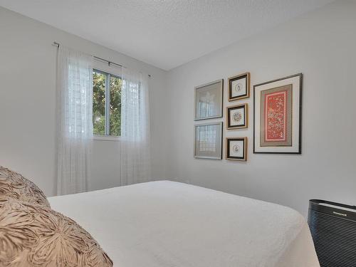 203 10421 93 Street, Edmonton, AB - Indoor Photo Showing Bedroom