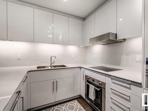 2904 10360 102 Street, Edmonton, AB - Indoor Photo Showing Kitchen With Double Sink With Upgraded Kitchen