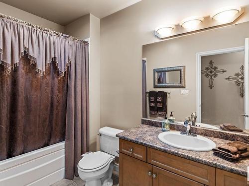 7 13808 155 Avenue, Edmonton, AB - Indoor Photo Showing Bathroom