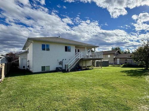 1506 54 St, Edson, AB 