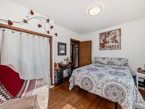 Holden, AB - Indoor Photo Showing Bedroom