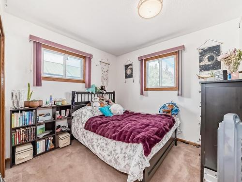 Holden, AB - Indoor Photo Showing Bedroom