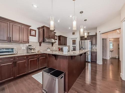 3503 Goodridge Bay Nw, Edmonton, AB - Indoor Photo Showing Kitchen With Stainless Steel Kitchen With Upgraded Kitchen