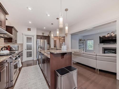 3503 Goodridge Bay Nw, Edmonton, AB - Indoor Photo Showing Kitchen With Stainless Steel Kitchen With Upgraded Kitchen