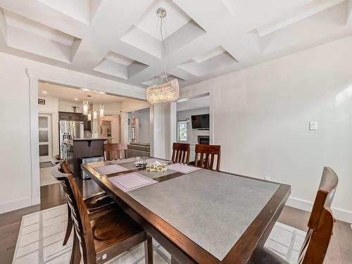 3503 Goodridge Bay Nw, Edmonton, AB - Indoor Photo Showing Dining Room