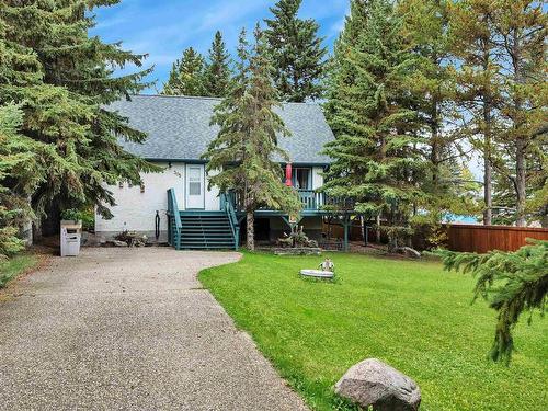 305 3 St, Rural Wetaskiwin County, AB 