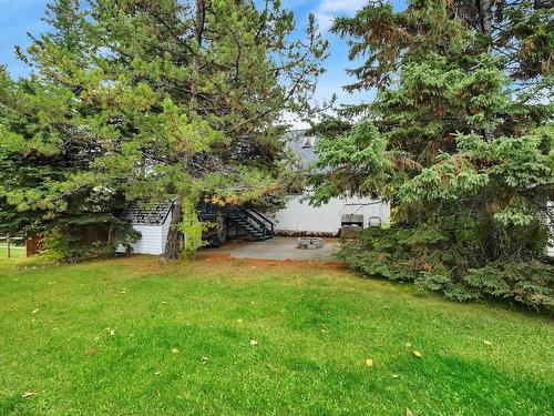 305 3 St, Rural Wetaskiwin County, AB 