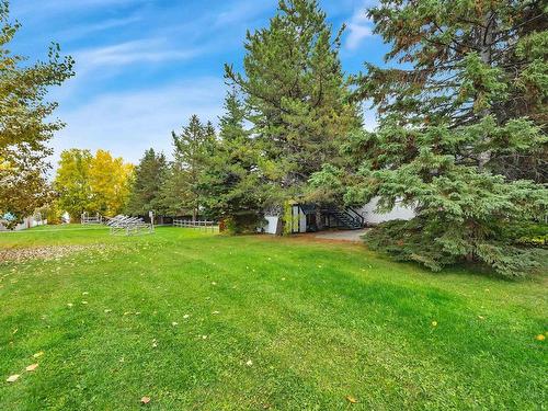 305 3 St, Rural Wetaskiwin County, AB 