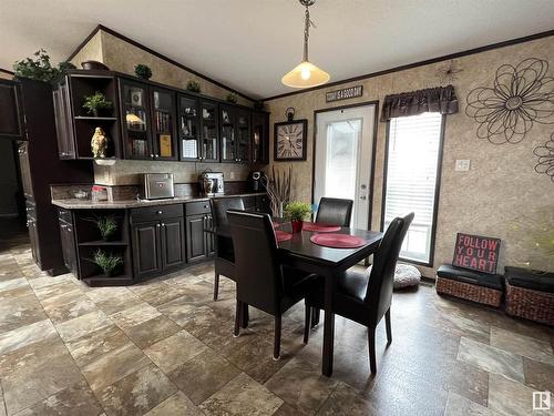 4607 57 Street, Two Hills, AB - Indoor Photo Showing Dining Room