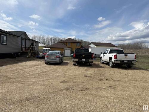 4607 57 Street, Two Hills, AB - Outdoor