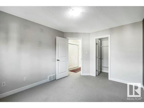 11620 17 Avenue, Edmonton, AB - Indoor Photo Showing Other Room