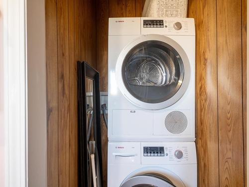 482 Lakeview Drive, Rural Lac Ste. Anne County, AB - Indoor Photo Showing Laundry Room