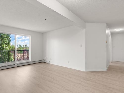 320 309 Clareview Station Drive, Edmonton, AB - Indoor