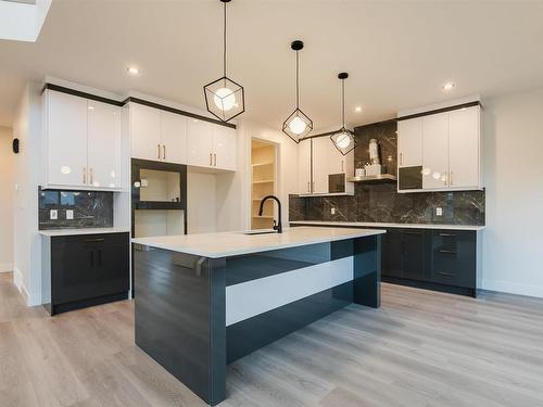 54 Prescott Boulevard, Spruce Grove, AB - Indoor Photo Showing Kitchen With Upgraded Kitchen