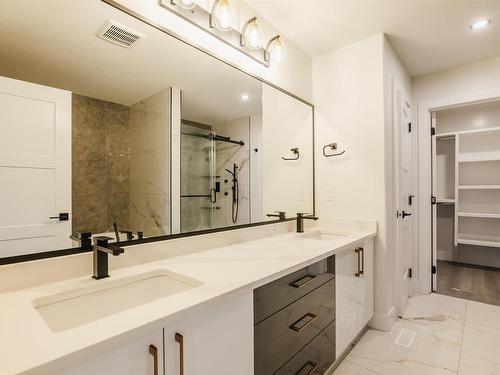 54 Prescott Boulevard, Spruce Grove, AB - Indoor Photo Showing Bathroom