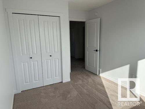 5 13119 209 Street Nw, Edmonton, AB - Indoor