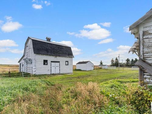 153080 Twp Rd 565, Rural Two Hills County, AB 