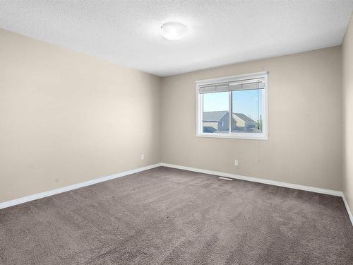 5874 Anthony Crescent, Edmonton, AB - Indoor Photo Showing Other Room