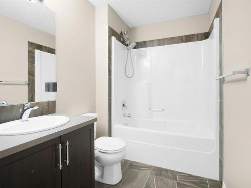 5874 Anthony Crescent, Edmonton, AB - Indoor Photo Showing Bathroom