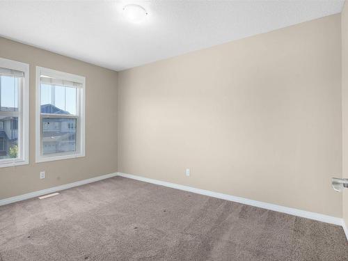 5874 Anthony Crescent, Edmonton, AB - Indoor Photo Showing Other Room