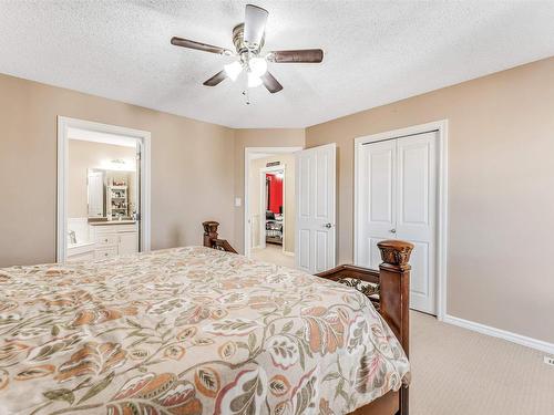 2012 33A Avenue, Edmonton, AB - Indoor Photo Showing Bedroom