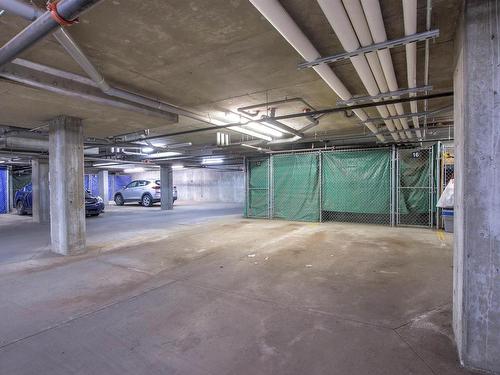 102 10524 77 Avenue, Edmonton, AB - Indoor Photo Showing Garage