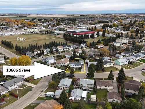 10606 97 Av, Morinville, AB 