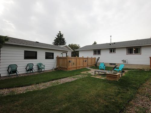 10606 97 Av, Morinville, AB 