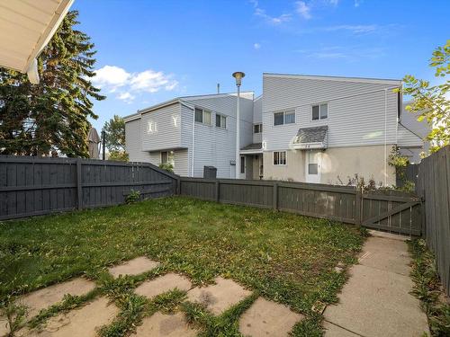 47 Mcleod Pl Nw, Edmonton, AB 