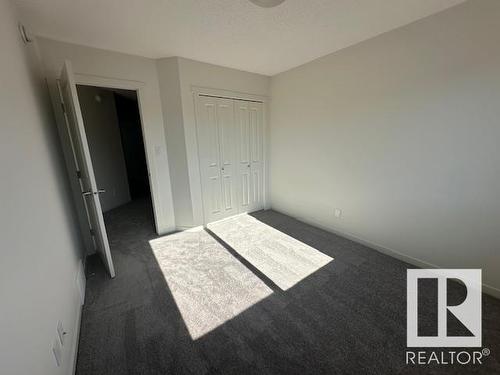 6 13119 209 Street, Edmonton, AB - Indoor