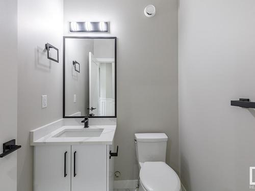 516 Merlin Landing Landing, Edmonton, AB - Indoor Photo Showing Bathroom