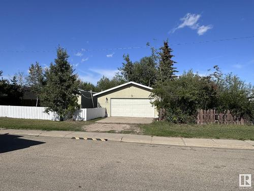 4740 50 Av, Clyde, AB 