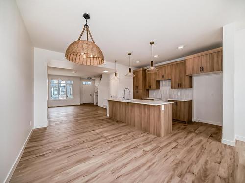 3344 168 Street, Edmonton, AB - Indoor Photo Showing Kitchen