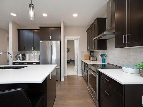 44 Amesbury Wynd, Sherwood Park, AB - Indoor Photo Showing Kitchen With Double Sink With Upgraded Kitchen