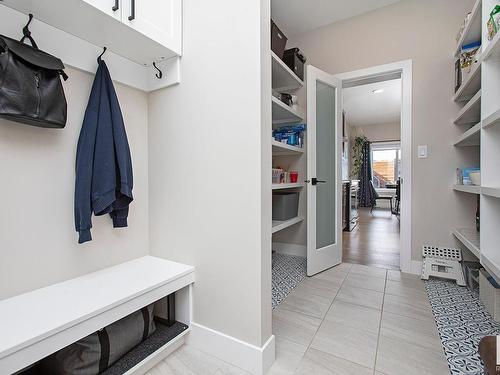 44 Amesbury Wynd, Sherwood Park, AB - Indoor With Storage