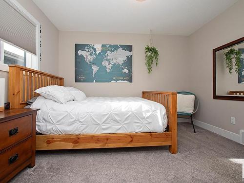 44 Amesbury Wynd, Sherwood Park, AB - Indoor Photo Showing Bedroom