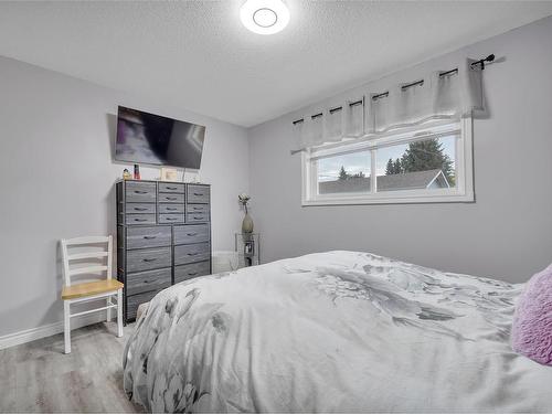 4521 55 Ave, Wetaskiwin, AB 