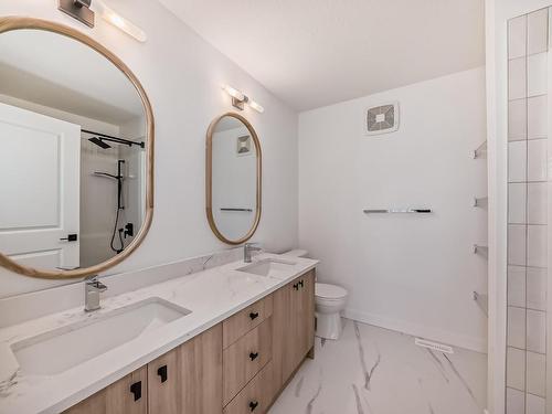 3346 168 Street, Edmonton, AB - Indoor Photo Showing Bathroom