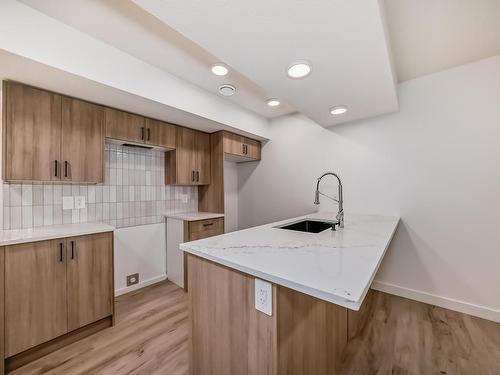 3346 168 Street, Edmonton, AB - Indoor Photo Showing Kitchen