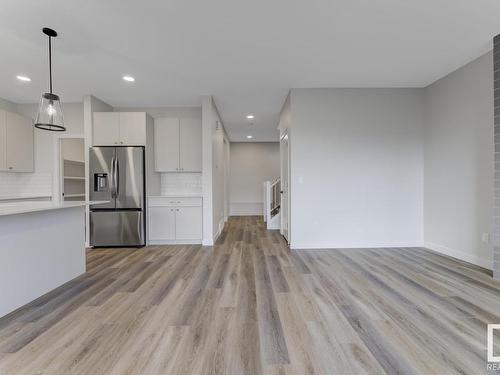 1835 Westerra Loop, Stony Plain, AB - Indoor Photo Showing Kitchen