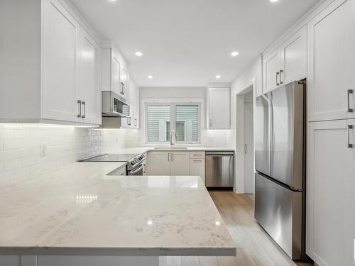 Edmonton, AB - Indoor Photo Showing Kitchen With Upgraded Kitchen