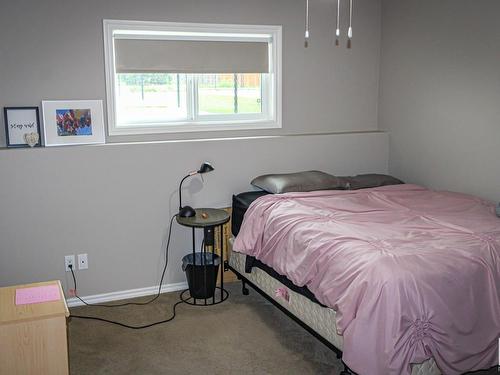 4932 46 Avenue, St. Paul Town, AB - Indoor Photo Showing Bedroom