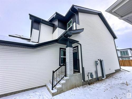 25 Waverly Way, Fort Saskatchewan, AB - Indoor Photo Showing Other Room