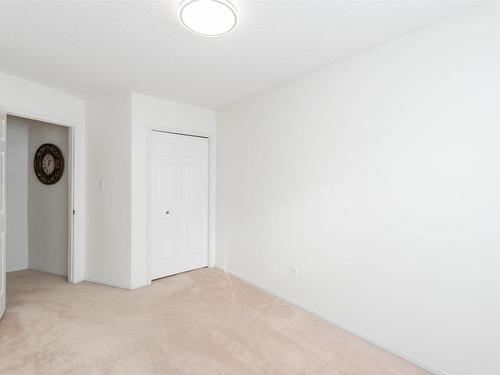 17207 91 Street, Edmonton, AB - Indoor Photo Showing Other Room