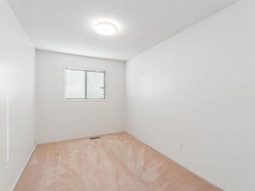 17207 91 Street, Edmonton, AB - Indoor Photo Showing Other Room