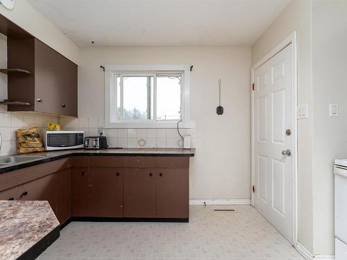 12907 102 St Nw, Edmonton, AB 