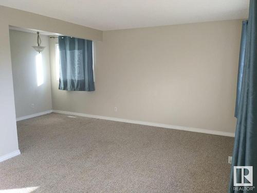 3409 Erickson Drive, Camrose, AB - Indoor Photo Showing Other Room