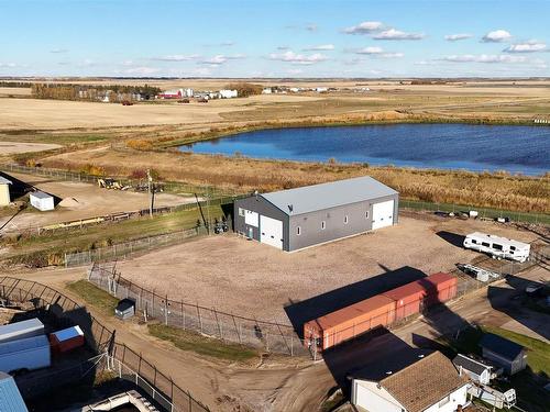 4915 57 Avenue, Viking, AB 